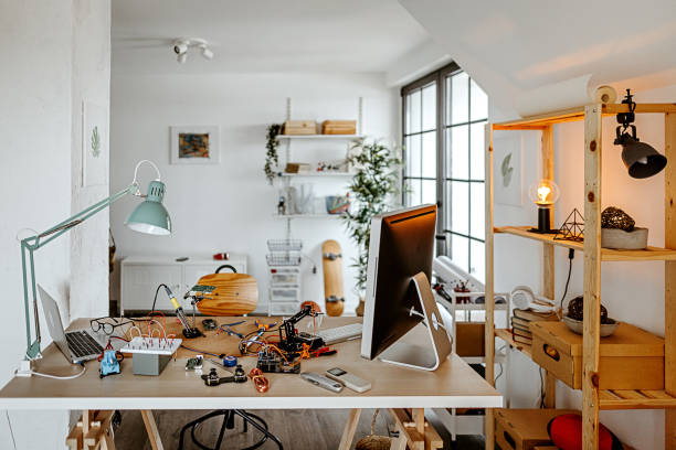 constructive mess in the living room, making robotic hand